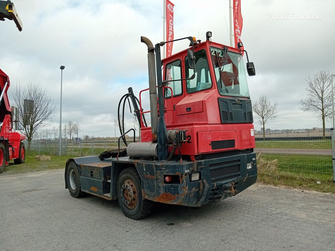 Kalmar TR 618I terminal tractor